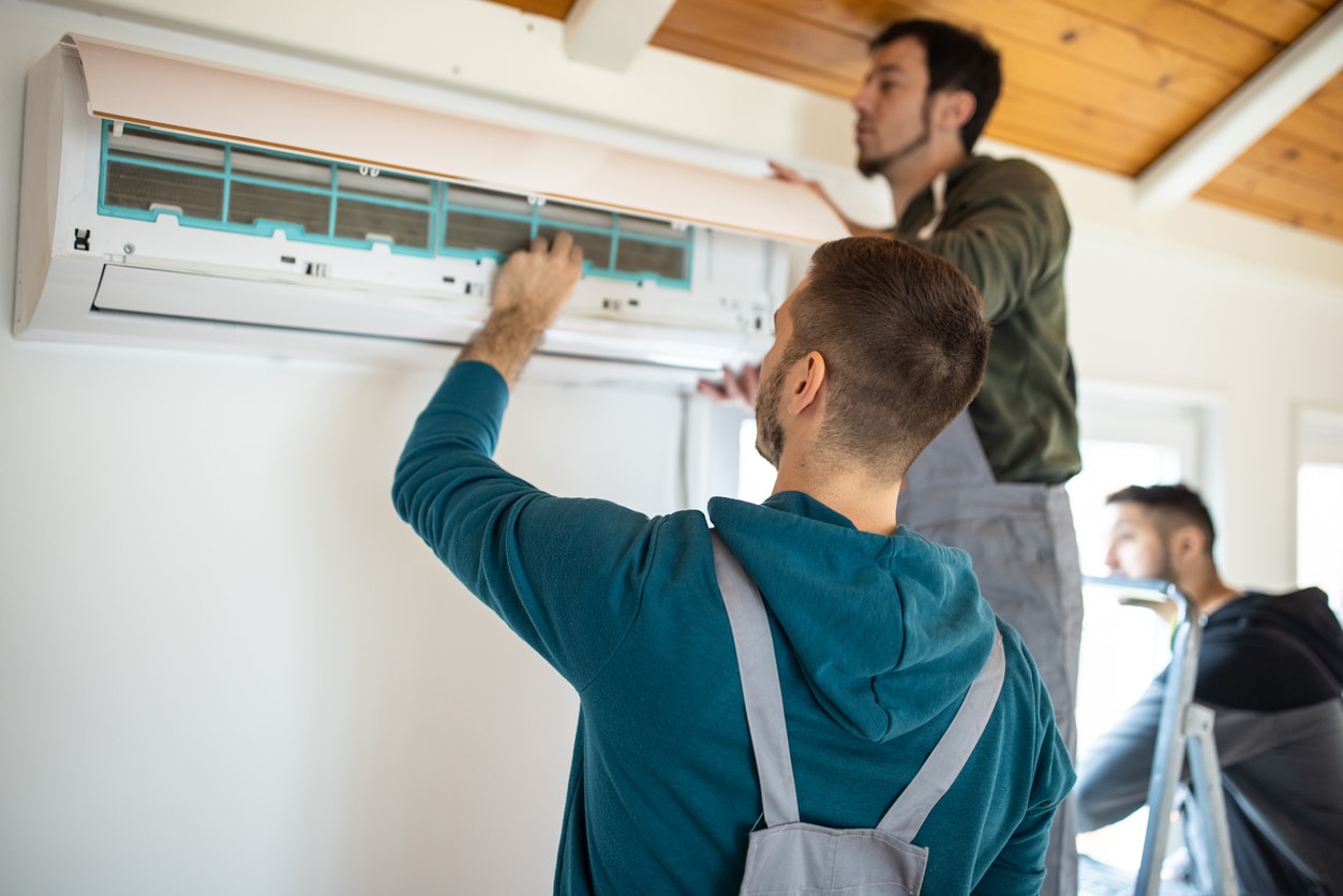 Air conditioning repairing
