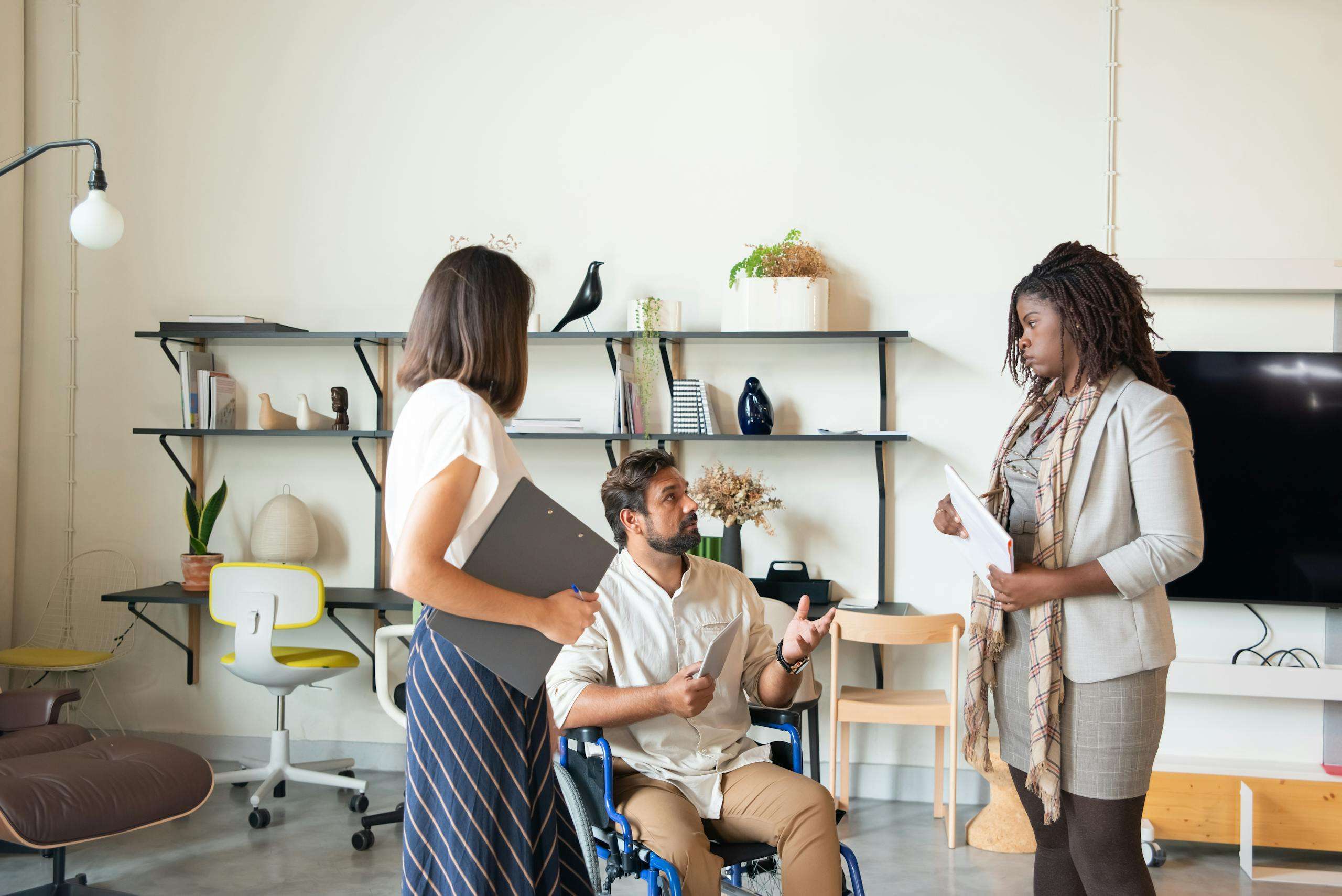 B2B PR Agency | What You Need to Know - Tamara Like Camera B2B PR Agency | What You Need to Know - Tamara Like Camera