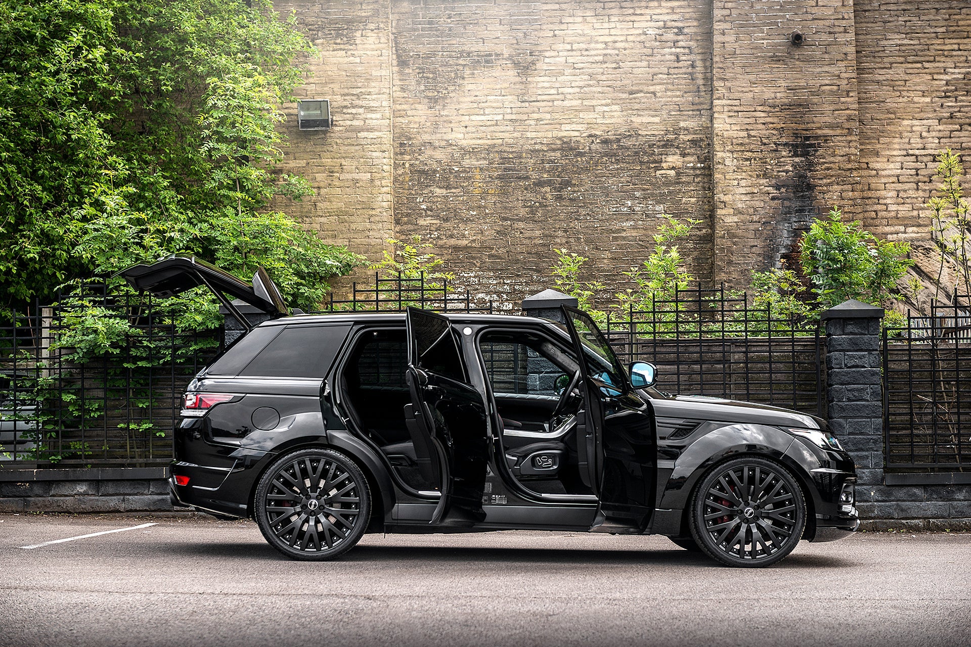 Build range rover sport