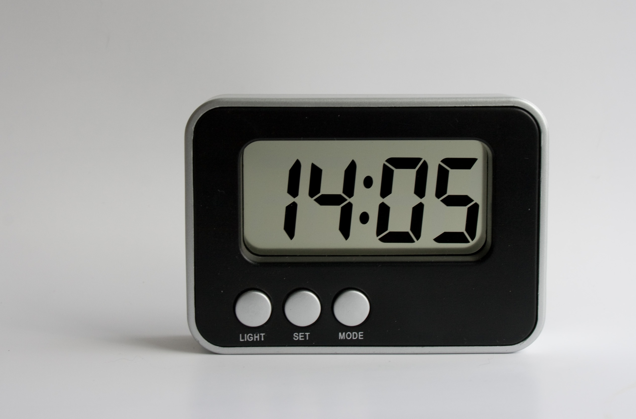 Gambar : waktu, Jam alarm, mengukur, bata, tachometer, dekorasi, modern ...