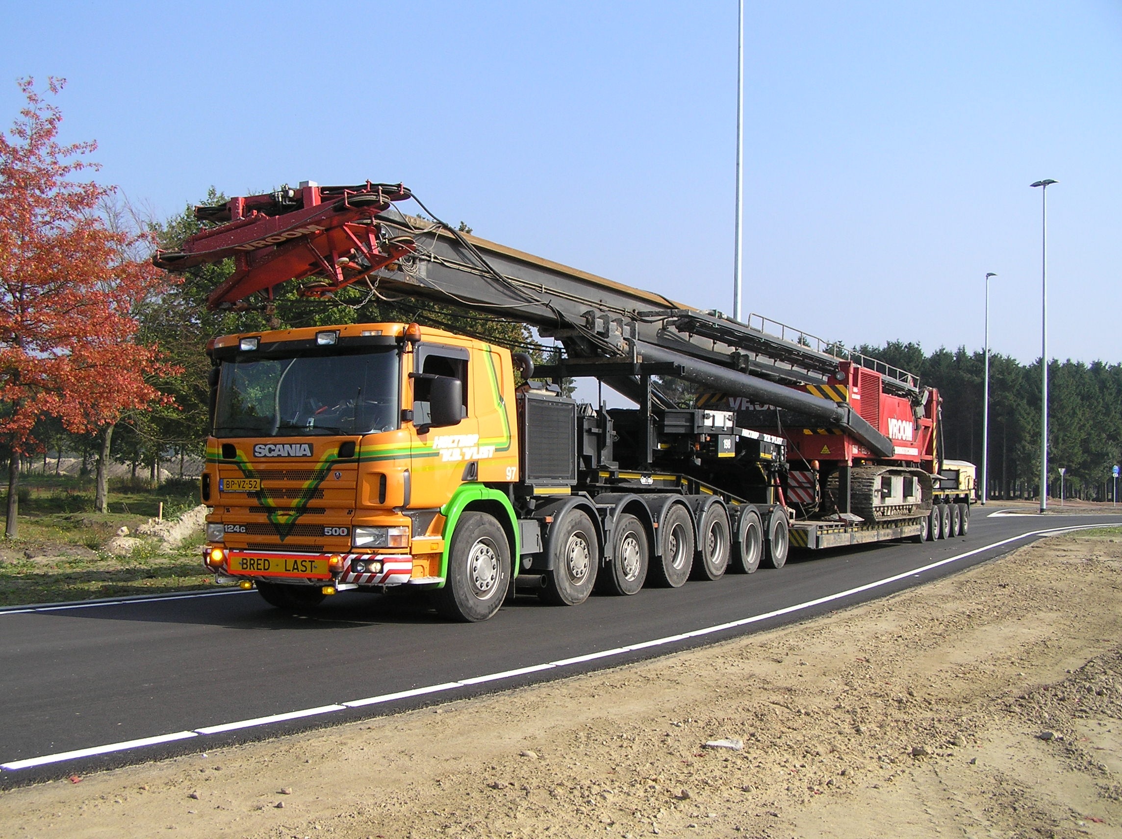 Heavy Construction Equipment Free Stock Photo - Public Domain Pictures