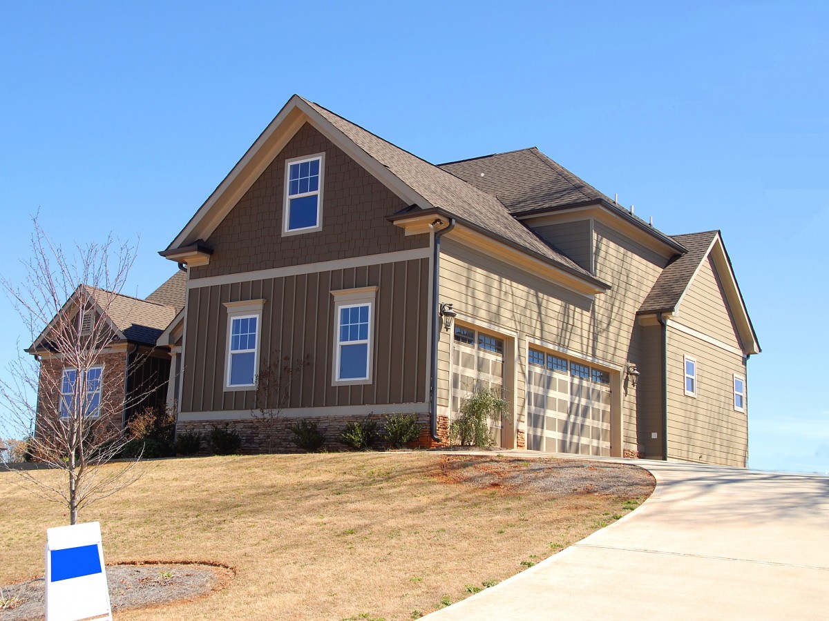 Free Images : broker, buy, customers, dealer, give, hands, house keys ... Free Images : broker, buy, customers, dealer, give, hands, house keys ...